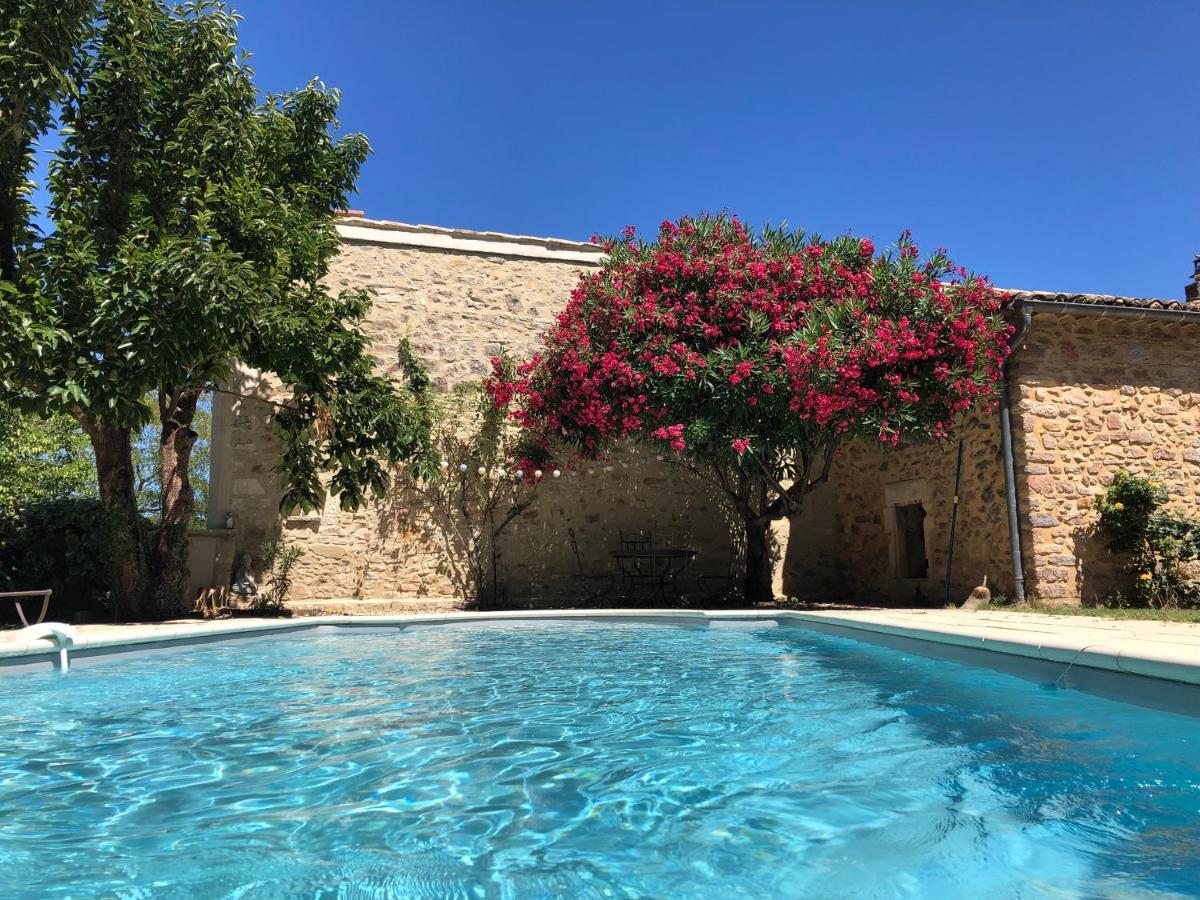 Maison Des Bourgades Saint-Julien-de-Peyrolas Luaran gambar