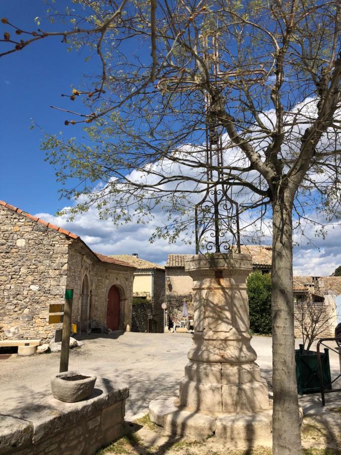 Maison Des Bourgades Saint-Julien-de-Peyrolas Luaran gambar